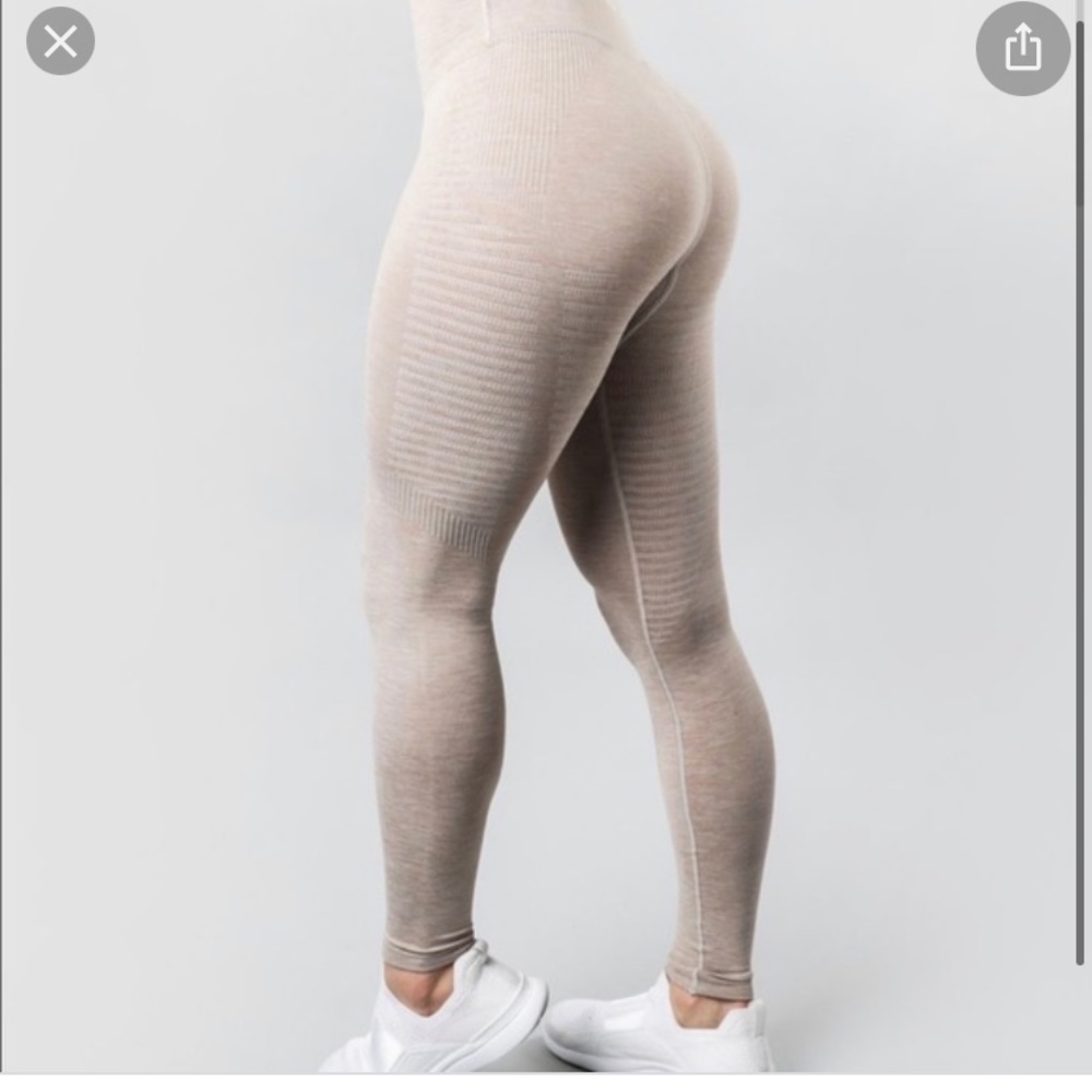 Alphalete halo leggings